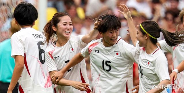 国际足联世俱杯-日本队在重要比赛中实现逆转，斩获关键胜利
