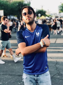 开云体育在线直播-法国足球队在比赛中取得优势